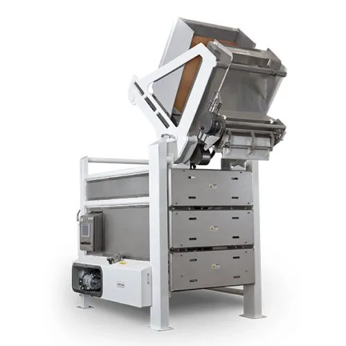 Reduce en un 50% cantidad de operadores, aumenta la ergonomia al 100% y disminuye la rotación del personal.